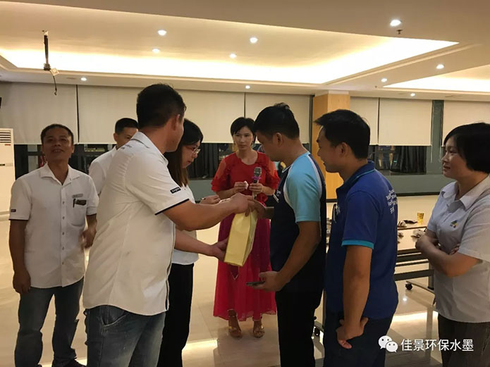 2-19101Q10FG38.jpg 2-19101Q10FG38.jpg