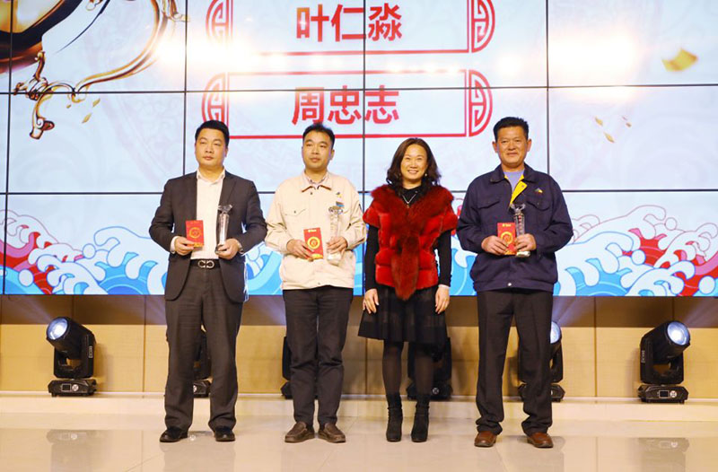 2-19101Q13431J6.jpg 2-19101Q13431J6.jpg