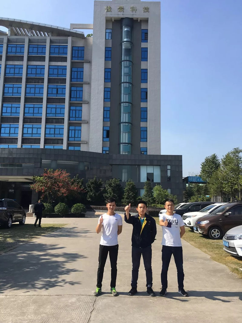 2-19101Q14954447.jpg 2-19101Q14954447.jpg