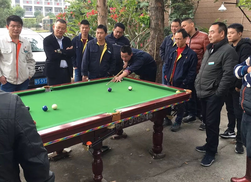 2-19101Q14H01b.jpg 2-19101Q14H01b.jpg