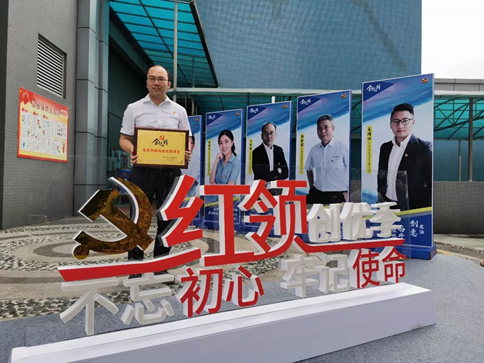 2-19101Q02050P4.jpg 2-19101Q02050P4.jpg